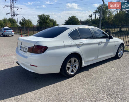 Белый БМВ 5 Серия, объемом двигателя 2 л и пробегом 158 тыс. км за 12700 $, фото 9 на Automoto.ua