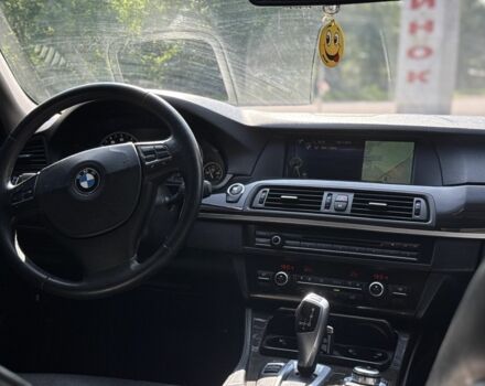 Білий БМВ 5 Серія, об'ємом двигуна 2 л та пробігом 175 тис. км за 12999 $, фото 15 на Automoto.ua