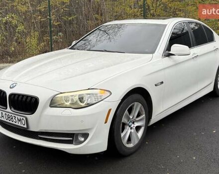 Белый БМВ 5 Серия, объемом двигателя 2 л и пробегом 241 тыс. км за 13489 $, фото 1 на Automoto.ua