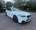 Белый БМВ 5 Серия, объемом двигателя 3 л и пробегом 235 тыс. км за 21000 $, фото 1 на Automoto.ua
