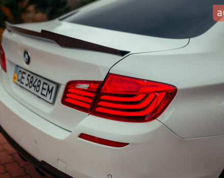 Белый БМВ 5 Серия, объемом двигателя 2 л и пробегом 282 тыс. км за 17500 $, фото 8 на Automoto.ua