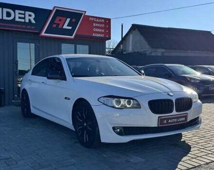 Білий БМВ 5 Серія, об'ємом двигуна 2 л та пробігом 271 тис. км за 13700 $, фото 6 на Automoto.ua