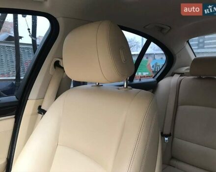 Білий БМВ 5 Серія, об'ємом двигуна 2 л та пробігом 215 тис. км за 13500 $, фото 22 на Automoto.ua