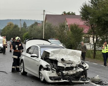 БМВ 5 Серия 2013 в Ивано-Франковске на Automoto.ua Белый БМВ 5 Серия, объемом двигателя 2 л и пробегом 173 тыс. км за 4500 $, фото 6 на Automoto.ua