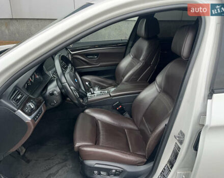 Белый БМВ 5 Серия, объемом двигателя 2 л и пробегом 334 тыс. км за 17000 $, фото 6 на Automoto.ua