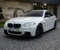 Белый БМВ 5 Серия, объемом двигателя 2.98 л и пробегом 140 тыс. км за 17500 $, фото 1 на Automoto.ua