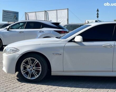 Білий БМВ 5 Серія, об'ємом двигуна 2 л та пробігом 215 тис. км за 12990 $, фото 40 на Automoto.ua
