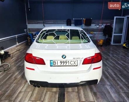 Белый БМВ 5 Серия, объемом двигателя 2.99 л и пробегом 150 тыс. км за 21000 $, фото 5 на Automoto.ua