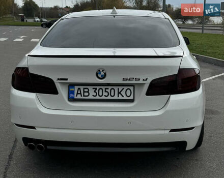 Белый БМВ 5 Серия, объемом двигателя 2 л и пробегом 157 тыс. км за 16700 $, фото 5 на Automoto.ua