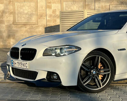 Белый БМВ 5 Серия, объемом двигателя 2.99 л и пробегом 235 тыс. км за 20500 $, фото 1 на Automoto.ua