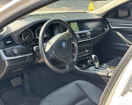 Білий БМВ 5 Серія, об'ємом двигуна 2 л та пробігом 175 тис. км за 12999 $, фото 16 на Automoto.ua