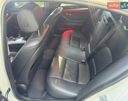 Белый БМВ 5 Серия, объемом двигателя 2 л и пробегом 220 тыс. км за 18500 $, фото 13 на Automoto.ua