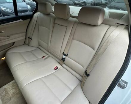 Білий БМВ 5 Серія, об'ємом двигуна 2 л та пробігом 259 тис. км за 13000 $, фото 16 на Automoto.ua