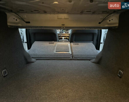 Білий БМВ 5 Серія, об'ємом двигуна 2 л та пробігом 200 тис. км за 12900 $, фото 28 на Automoto.ua