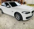 Белый БМВ 5 Серия, объемом двигателя 3 л и пробегом 147 тыс. км за 15200 $, фото 4 на Automoto.ua