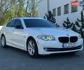 Белый БМВ 5 Серия, объемом двигателя 2 л и пробегом 262 тыс. км за 10700 $, фото 1 на Automoto.ua