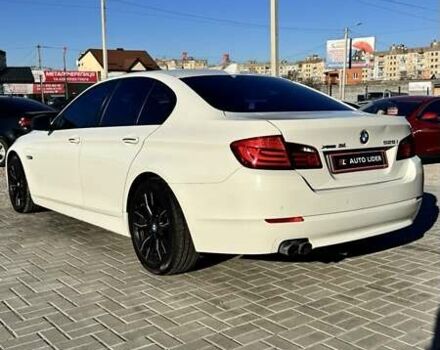 Білий БМВ 5 Серія, об'ємом двигуна 2 л та пробігом 271 тис. км за 13700 $, фото 2 на Automoto.ua