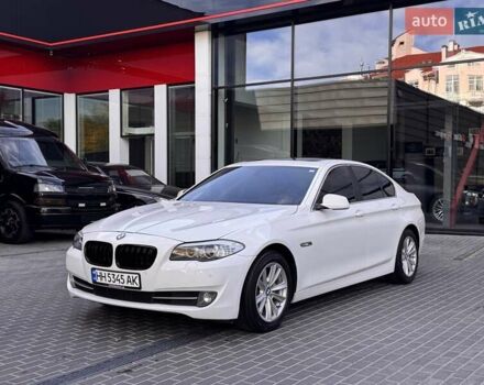 Белый БМВ 5 Серия, объемом двигателя 2 л и пробегом 148 тыс. км за 17900 $, фото 2 на Automoto.ua