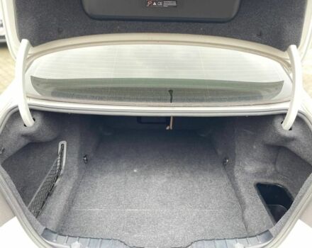 Белый БМВ 5 Серия, объемом двигателя 2 л и пробегом 267 тыс. км за 11999 $, фото 22 на Automoto.ua