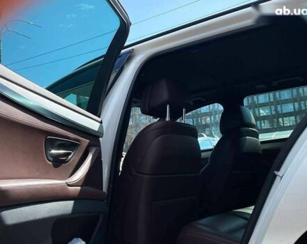 Белый БМВ 5 Серия, объемом двигателя 3 л и пробегом 364 тыс. км за 19900 $, фото 18 на Automoto.ua