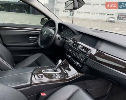 Белый БМВ 5 Серия, объемом двигателя 2 л и пробегом 147 тыс. км за 13800 $, фото 1 на Automoto.ua