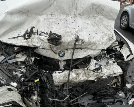 БМВ 5 Серия 2013 в Ивано-Франковске на Automoto.ua Белый БМВ 5 Серия, объемом двигателя 2 л и пробегом 173 тыс. км за 4500 $, фото 5 на Automoto.ua