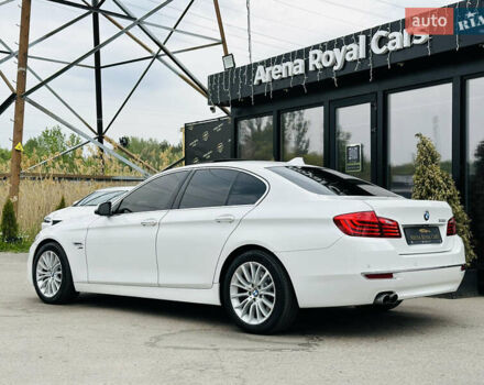 Белый БМВ 5 Серия, объемом двигателя 2 л и пробегом 161 тыс. км за 17000 $, фото 10 на Automoto.ua