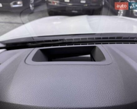 Белый БМВ 5 Серия, объемом двигателя 2 л и пробегом 148 тыс. км за 17900 $, фото 23 на Automoto.ua