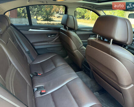 Білий БМВ 5 Серія, об'ємом двигуна 2.99 л та пробігом 330 тис. км за 18900 $, фото 15 на Automoto.ua