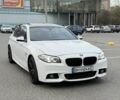 Белый БМВ 5 Серия, объемом двигателя 3 л и пробегом 145 тыс. км за 17700 $, фото 1 на Automoto.ua