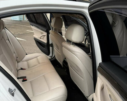 Белый БМВ 5 Серия, объемом двигателя 2 л и пробегом 136 тыс. км за 13950 $, фото 17 на Automoto.ua