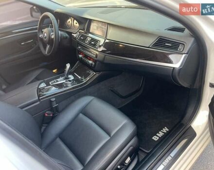 Белый БМВ 5 Серия, объемом двигателя 2 л и пробегом 175 тыс. км за 15999 $, фото 15 на Automoto.ua