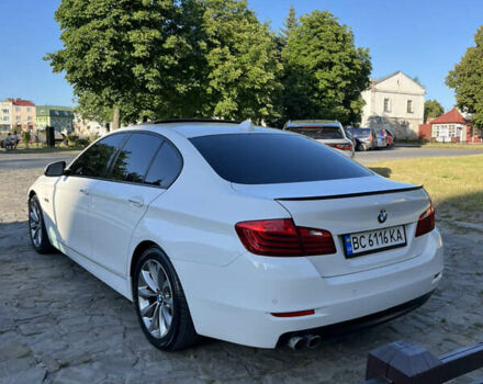 Білий БМВ 5 Серія, об'ємом двигуна 2 л та пробігом 50 тис. км за 15000 $, фото 12 на Automoto.ua