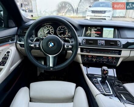 Белый БМВ 5 Серия, объемом двигателя 4.4 л и пробегом 124 тыс. км за 19999 $, фото 17 на Automoto.ua