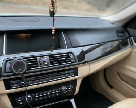 Белый БМВ 5 Серия, объемом двигателя 2 л и пробегом 133 тыс. км за 17100 $, фото 25 на Automoto.ua