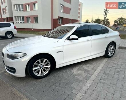Білий БМВ 5 Серія, об'ємом двигуна 2 л та пробігом 191 тис. км за 12300 $, фото 11 на Automoto.ua