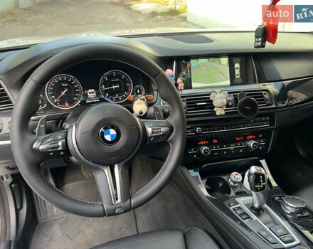 Белый БМВ 5 Серия, объемом двигателя 2 л и пробегом 275 тыс. км за 18500 $, фото 14 на Automoto.ua