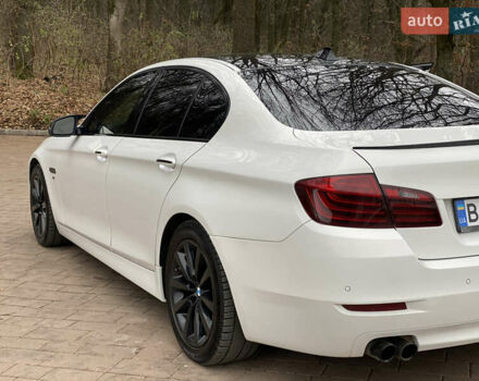 Белый БМВ 5 Серия, объемом двигателя 2 л и пробегом 133 тыс. км за 17100 $, фото 47 на Automoto.ua