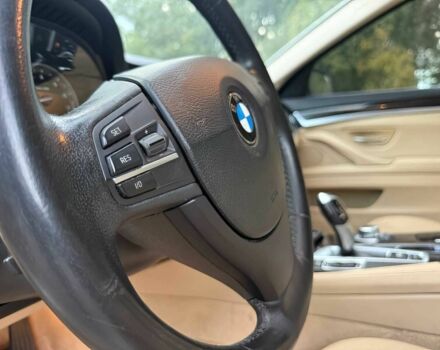 БМВ 5 Серия 2014 в Днепре (Днепропетровске) на Automoto.ua Белый БМВ 5 Серия, объемом двигателя 3 л и пробегом 90 тыс. км за 14500 $, фото 8 на Automoto.ua