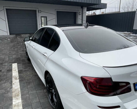 Белый БМВ 5 Серия, объемом двигателя 2 л и пробегом 208 тыс. км за 18000 $, фото 7 на Automoto.ua