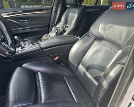 Белый БМВ 5 Серия, объемом двигателя 3 л и пробегом 185 тыс. км за 19500 $, фото 19 на Automoto.ua