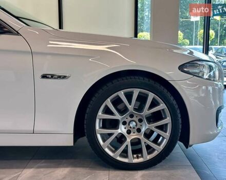 Белый БМВ 5 Серия, объемом двигателя 2 л и пробегом 114 тыс. км за 17400 $, фото 4 на Automoto.ua