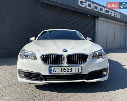 Белый БМВ 5 Серия, объемом двигателя 2 л и пробегом 160 тыс. км за 14700 $, фото 1 на Automoto.ua