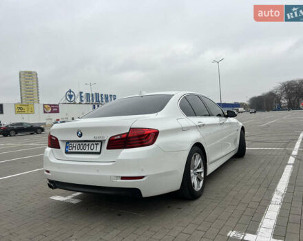 Белый БМВ 5 Серия, объемом двигателя 2 л и пробегом 173 тыс. км за 16500 $, фото 3 на Automoto.ua