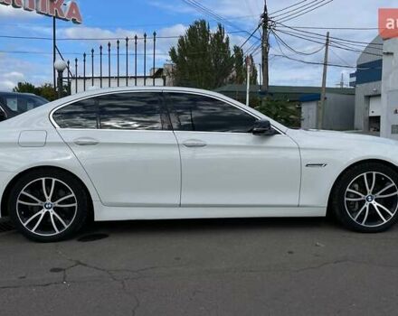 Белый БМВ 5 Серия, объемом двигателя 3 л и пробегом 194 тыс. км за 15999 $, фото 6 на Automoto.ua