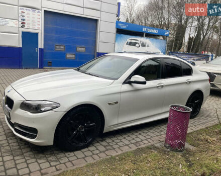 Белый БМВ 5 Серия, объемом двигателя 2 л и пробегом 304 тыс. км за 10500 $, фото 8 на Automoto.ua