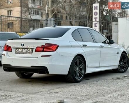 Белый БМВ 5 Серия, объемом двигателя 4.4 л и пробегом 124 тыс. км за 19999 $, фото 7 на Automoto.ua