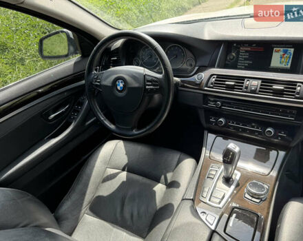 Білий БМВ 5 Серія, об'ємом двигуна 2 л та пробігом 305 тис. км за 12000 $, фото 7 на Automoto.ua
