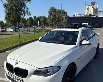 Белый БМВ 5 Серия, объемом двигателя 3 л и пробегом 173 тыс. км за 18000 $, фото 9 на Automoto.ua