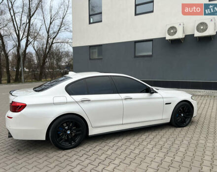 Белый БМВ 5 Серия, объемом двигателя 2 л и пробегом 165 тыс. км за 15500 $, фото 11 на Automoto.ua